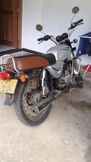 Bajaj Boxer 2003