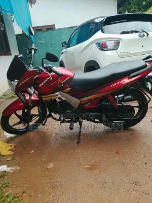 Mahindra Centuro 2017