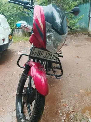 Mahindra Centuro 2017