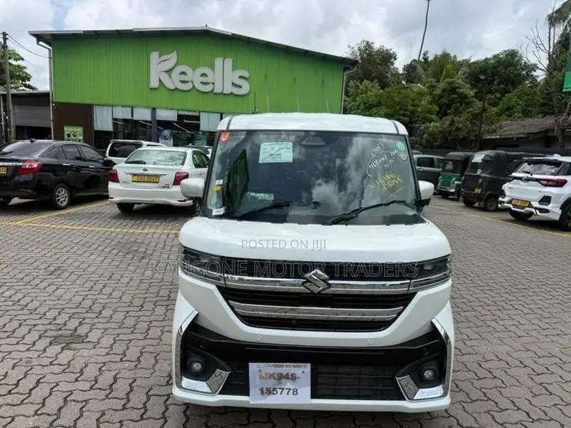 Suzuki Spacia Hybrid Xs 2021