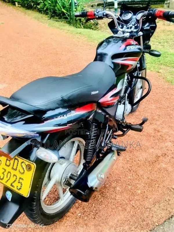 Bajaj Discover 125 2016