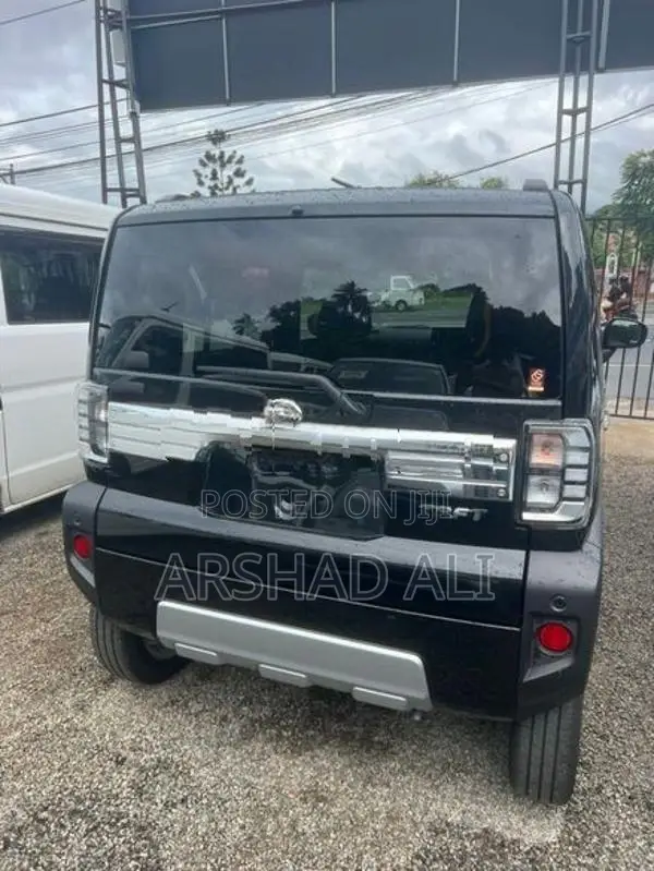 Daihatsu Taft 2025
