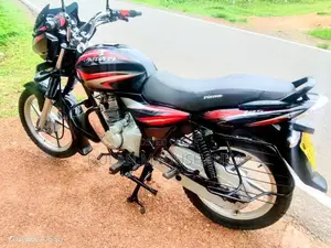 Bajaj Discover 125 2016
