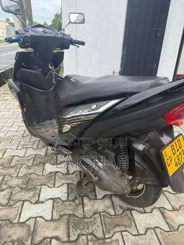Yamaha RayZR 2020