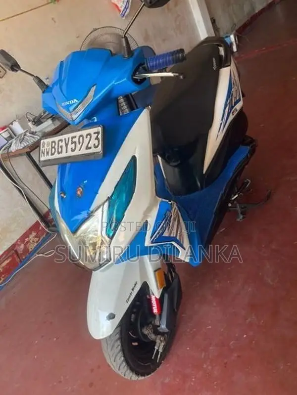 Honda Dio 2018