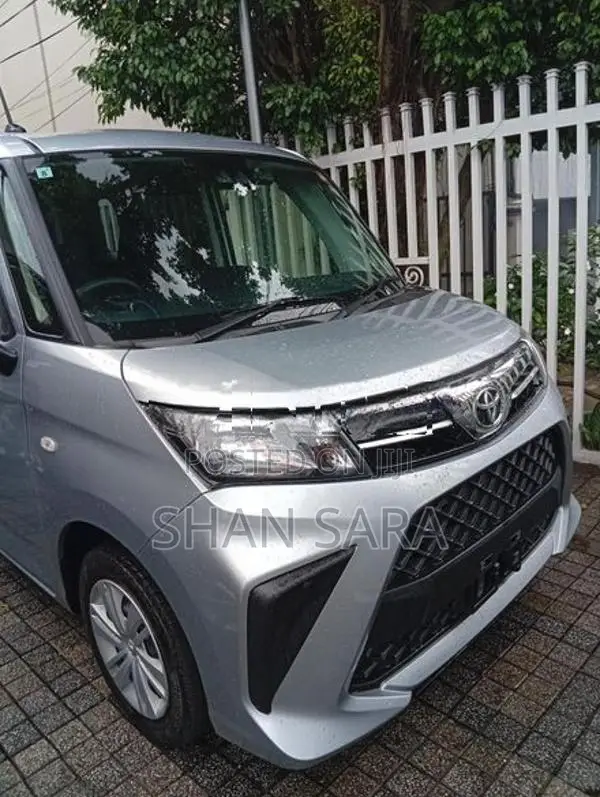Toyota Roomy X Grade 2023
