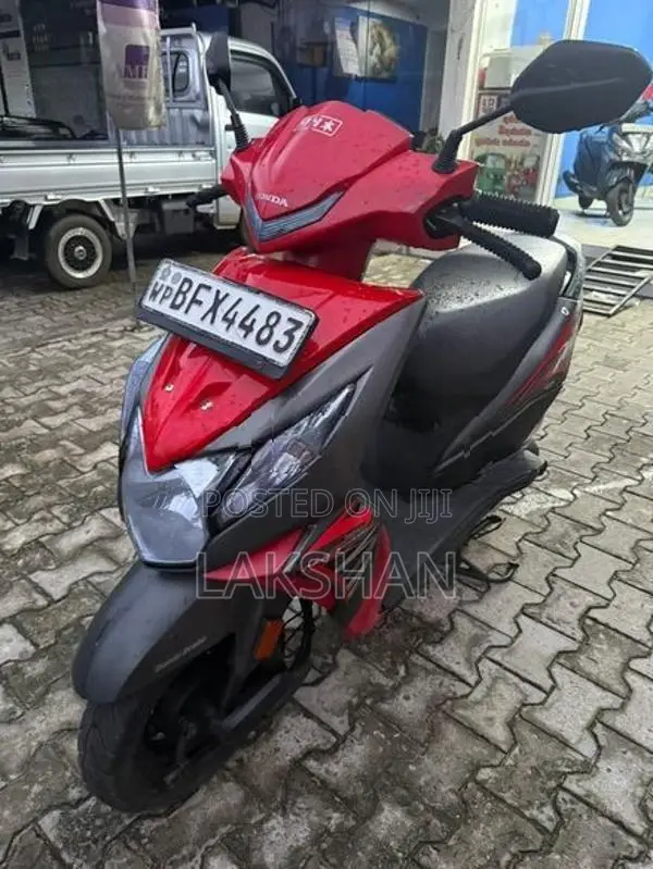Honda Dio 2017