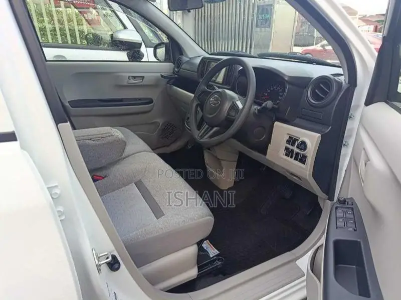 Daihatsu Boon 2023