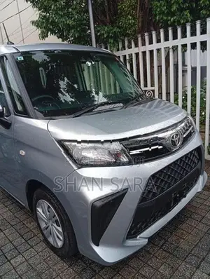 Toyota Roomy X Grade 2023
