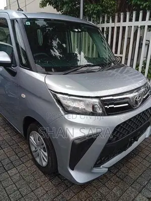 Toyota Roomy X Grade 2023
