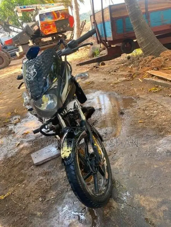 Bajaj Pulsar 150 2018