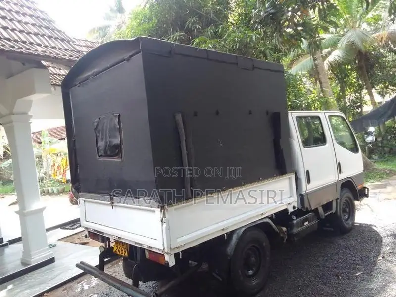Mitsubishi Canter 2007