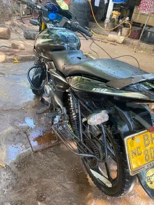 Bajaj Pulsar 150 2018