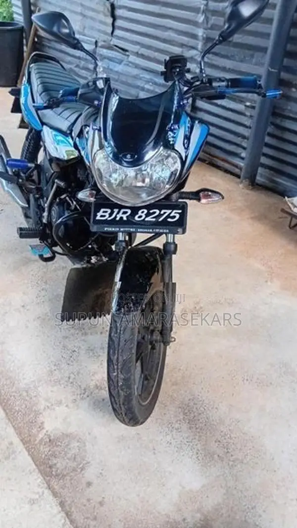 Bajaj Discover 125 2025