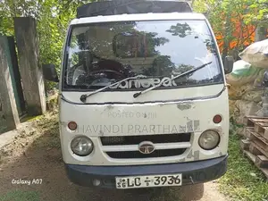 Tata Dimo Batta 2000