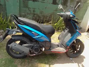 Aprilia SR 2021