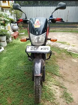 Bajaj Platina 100 2015