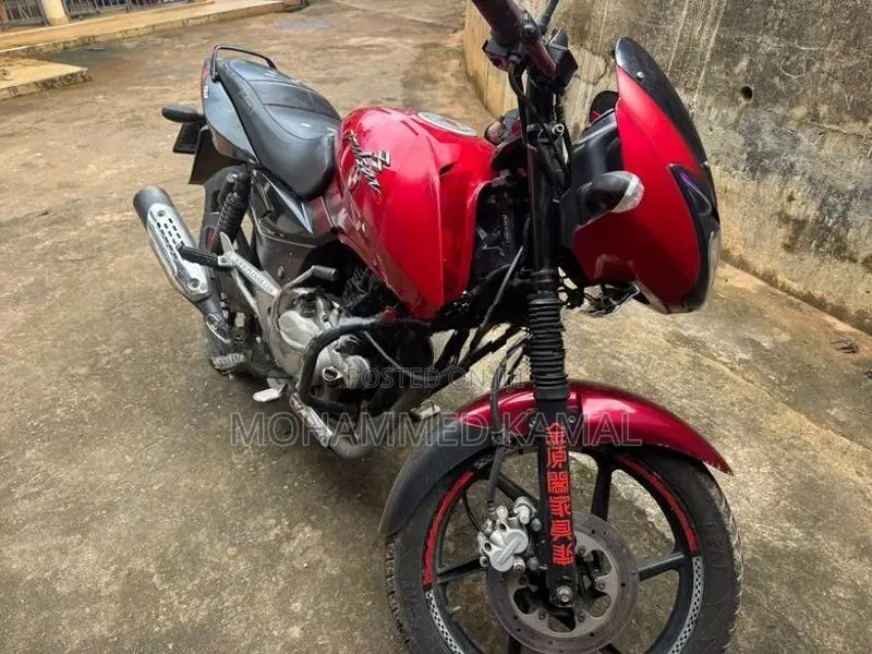 Bajaj Pulsar 150 2013