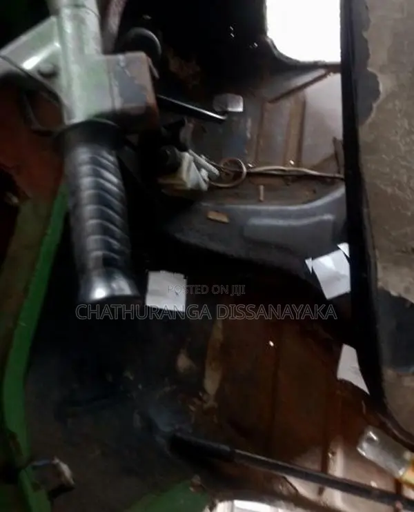 Bajaj RE 1996