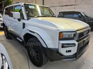 Toyota Land Cruiser Prado TRJ LC250 PETROL VX 2026