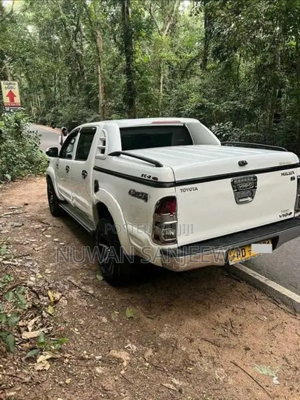 Toyota Hilux VIGO 2006