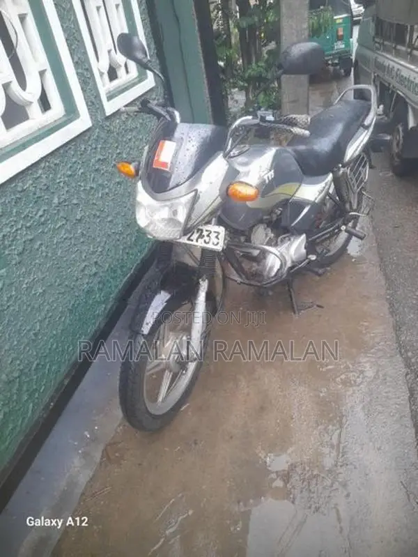 TVS Star Sport 2006