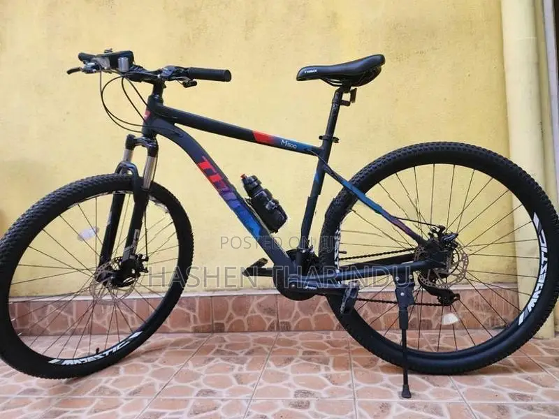 Trinx M500 Bicycle