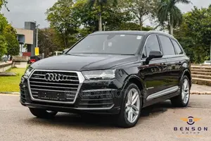 Audi Q7 3000cc V6 S-Line 2017