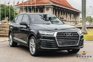 Audi Q7 3000cc V6 S-Line 2017