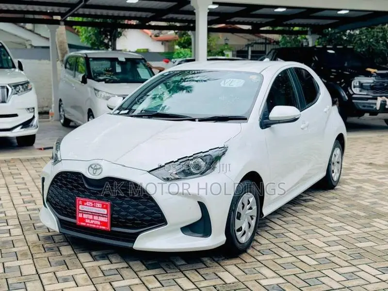 Toyota Yaris X Limited 2024