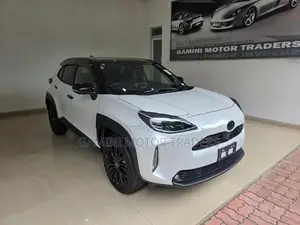 Toyota Yaris Cross Z Urbano HUD Pwrboot 2026