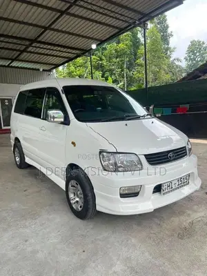 Toyota Noah 1996