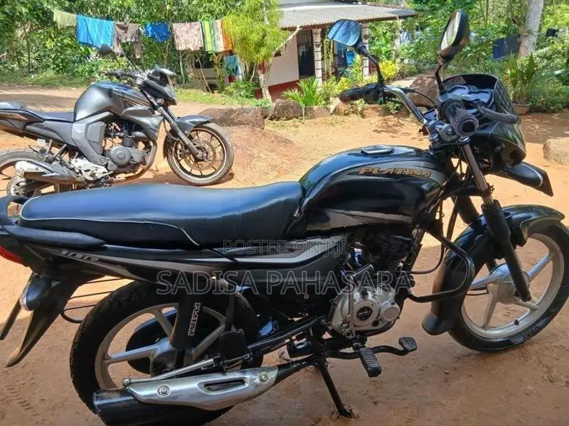 Bajaj Platina 100 2018