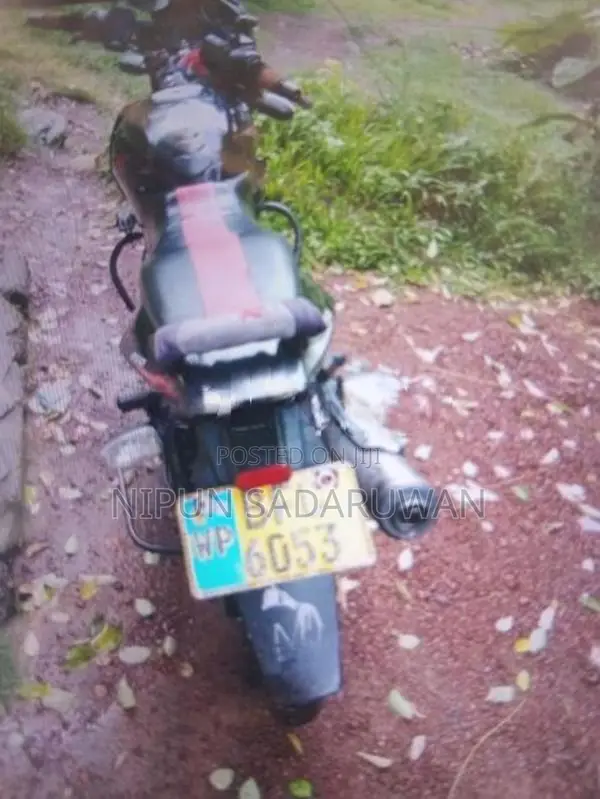 Bajaj Pulsar 150 2017