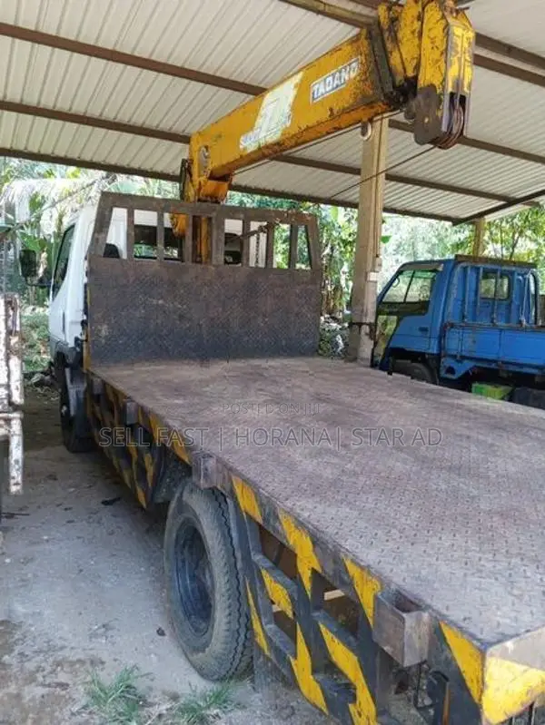 Mitsubishi Canter Boom Truck 2001