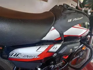 Hero HF Deluxe 2025