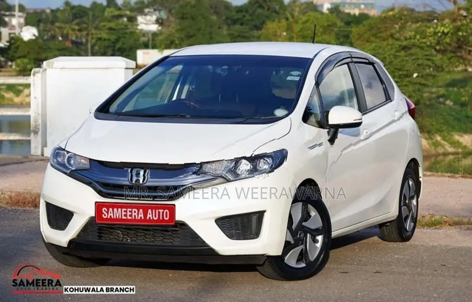 Honda Fit GP5 2014