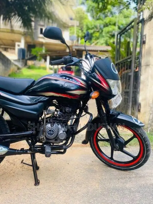 Bajaj Platina 100 2015