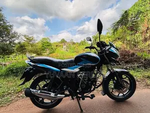 Bajaj Discover 125 2023