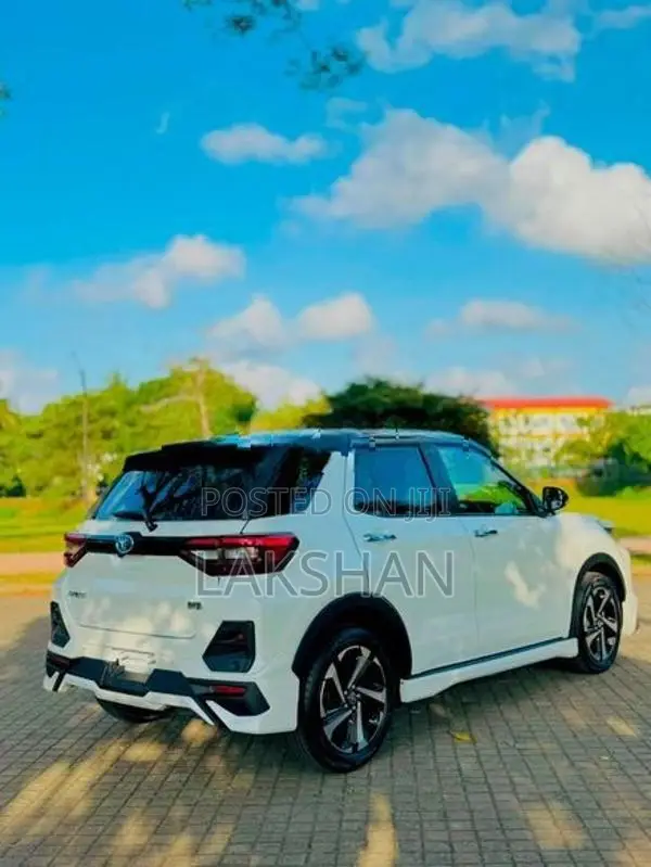 Toyota Raize Z Hybrid Modellista 2026