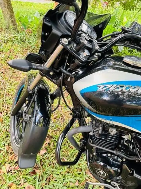 Bajaj Discover 125 2023