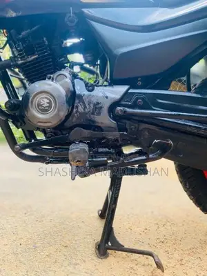 Bajaj Platina 100 2015