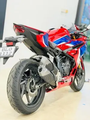 Honda CBR 250RR 2026