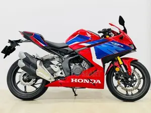 Honda CBR 250RR 2026