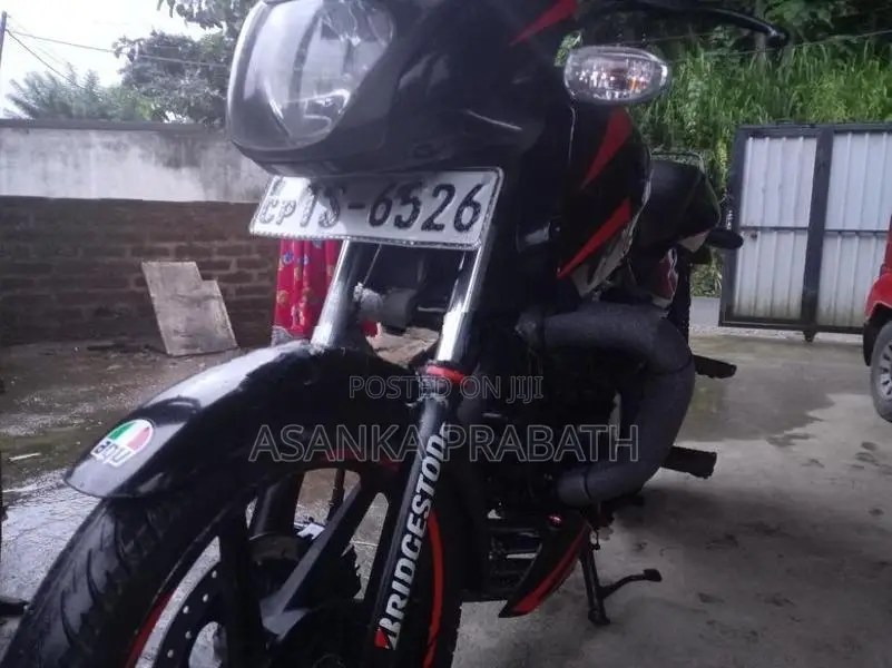 Bajaj Pulsar 180 2007