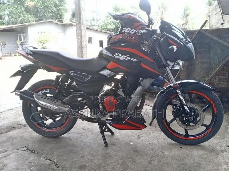 Bajaj Pulsar 180 2007