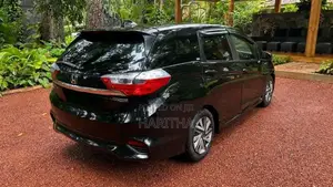 Honda Fit Shuttle GP7 2015