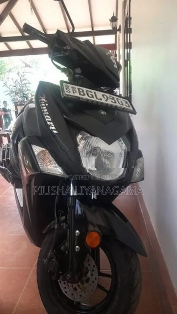 Yamaha Ray ZR 2018