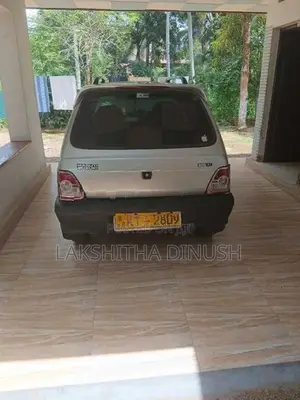 Maruti Suzuki 800 2011