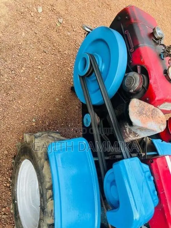 Kubota K700 2008